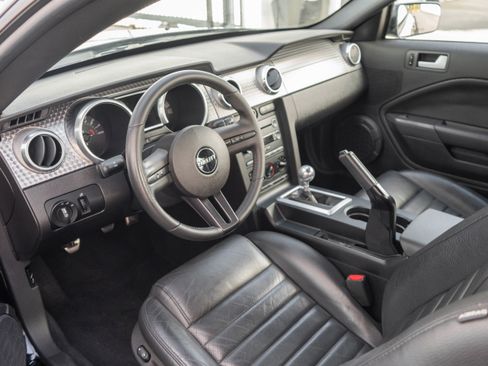 Used 2008 Ford Mustang GT Premium RWD image 8