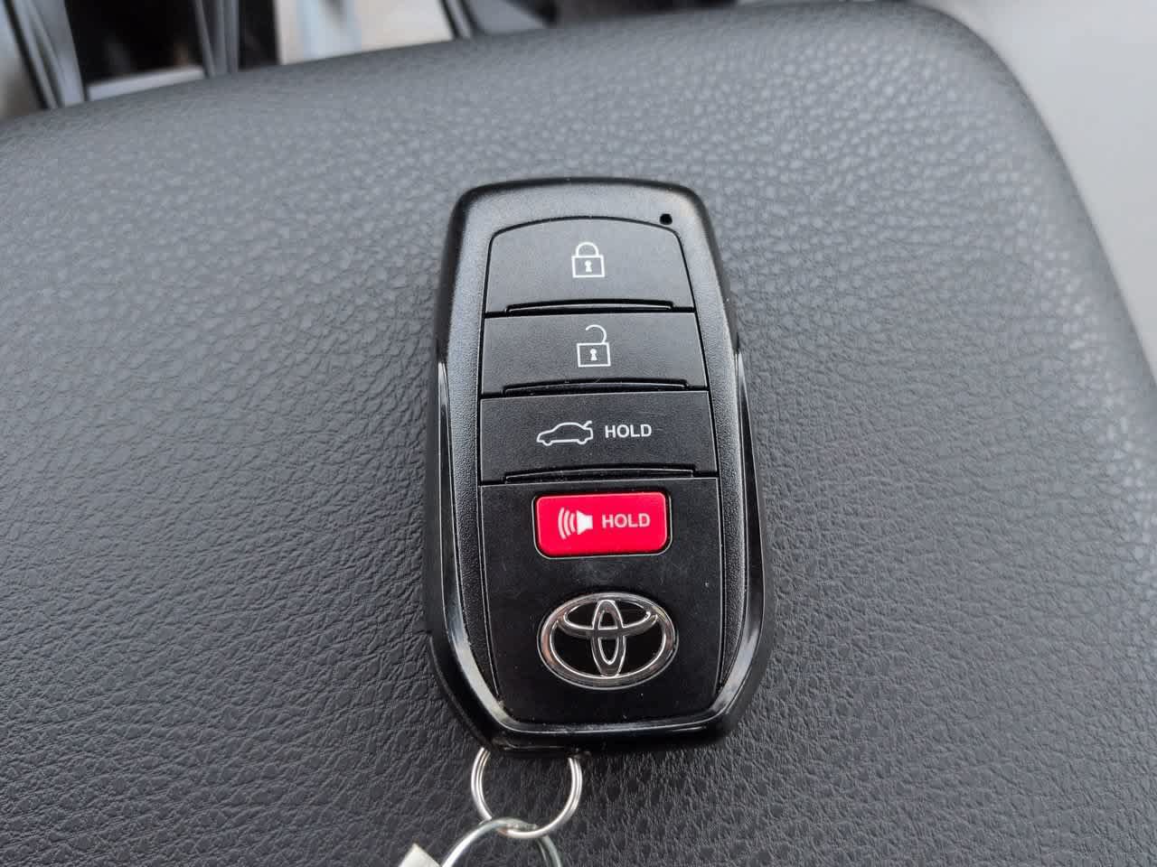 Used 2026 Toyota Camry SE w/ Convenience Package FWD image 26