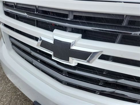 Certified 2020 Chevrolet Suburban Premier image 32