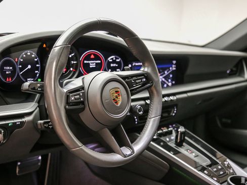 Certified 2022 Porsche 911 Carrera S RWD image 20