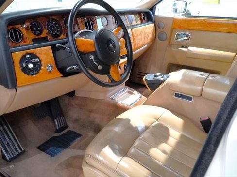 Used 2009 Rolls-Royce Phantom Sedan image 25