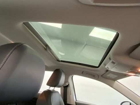 Used 2019 Volkswagen Jetta SE image 24