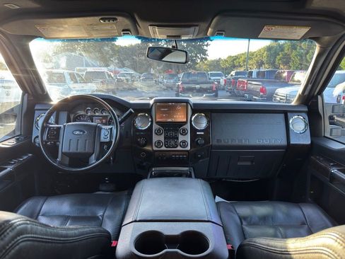 Used 2013 Ford F250 Platinum w/ FX4 Off Road Pkg image 28