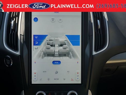 Used 2023 Ford Edge SEL AWD/4WD image 19