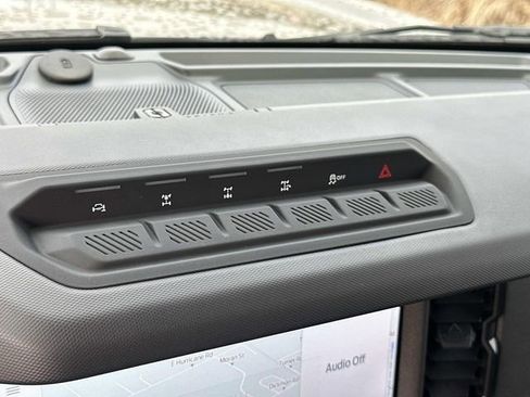 New 2025 Ford Bronco Badlands image 31