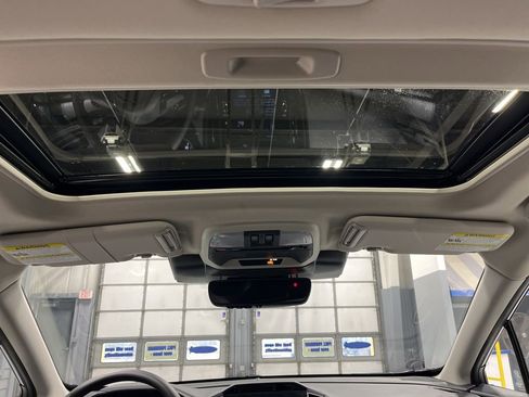 Certified 2026 Subaru Crosstrek 2.0i Premium image 32