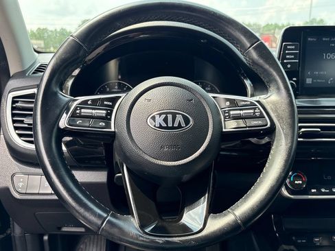 Used 2021 Kia Seltos EX AWD/4WD image 14