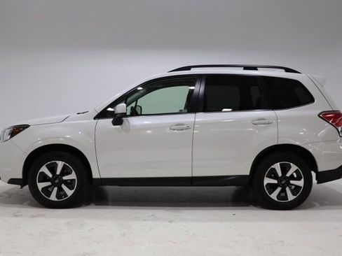 Used 2017 Subaru Forester 2.5i Limited w/ Popular Package #2 AWD/4WD image 3