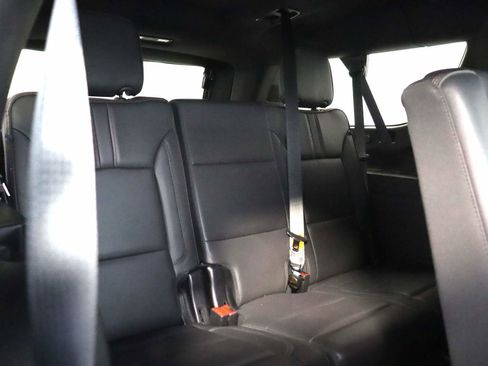 Used 2023 Chevrolet Suburban RST w/ Sport Performance Package image 19