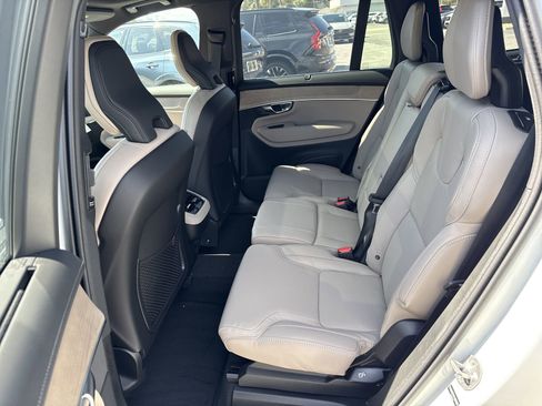 New 2026 Volvo XC90 B6 Ultra w/ Protection Package AWD/4WD image 13