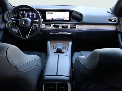 Certified 2025 Mercedes-Benz GLE 350 4MATIC image 15
