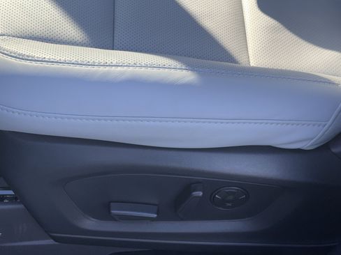 New 2026 Ford Explorer Platinum w/ LUX Leather Package image 12