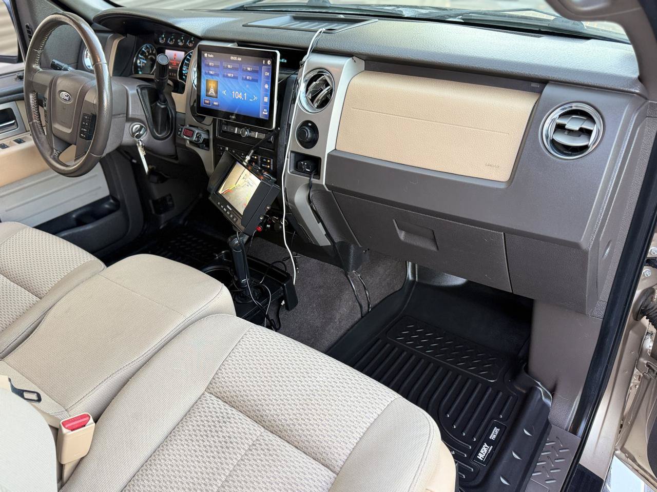 Used 2011 Ford F150 XLT w/ XLT Chrome Pkg AWD/4WD image 16