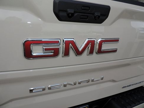 New 2026 GMC Sierra 1500 Denali image 11