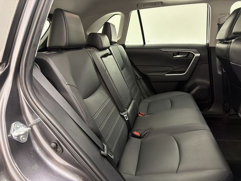 Used 2023 Toyota RAV4 XLE Premium FWD image 31