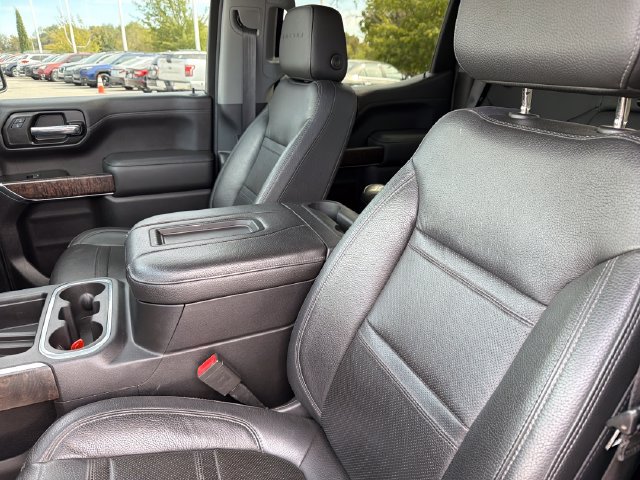 Used 2019 GMC Sierra 1500 Denali w/ Denali Ultimate Package AWD/4WD image 19