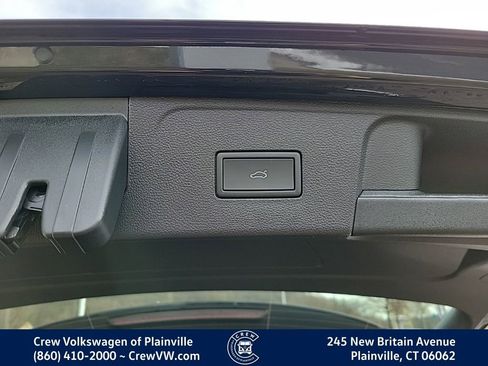 New 2026 Volkswagen Atlas SE image 61