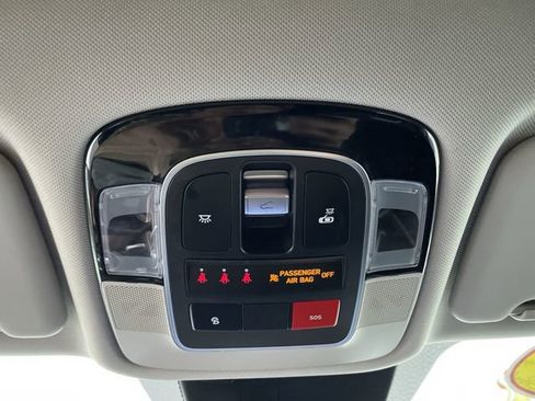 Used 2024 Hyundai Tucson Limited AWD/4WD image 25