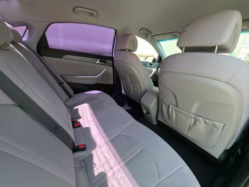 Used 2016 Hyundai Sonata SE FWD image 13