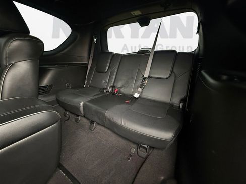 Used 2021 INFINITI QX80 Sensory w/ All-Season Package image 31