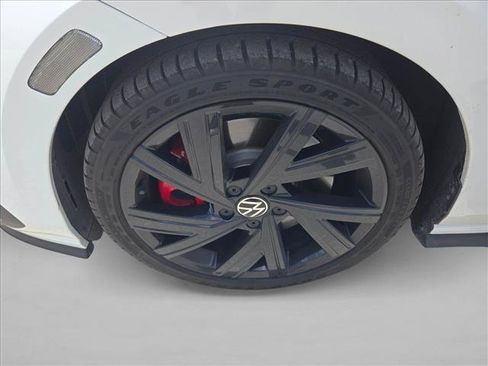 Used 2023 Volkswagen GTI SE w/ SE Leather Package FWD image 25