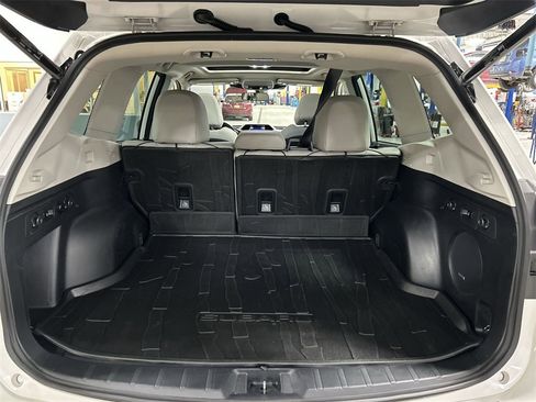Certified 2023 Subaru Forester Limited image 27