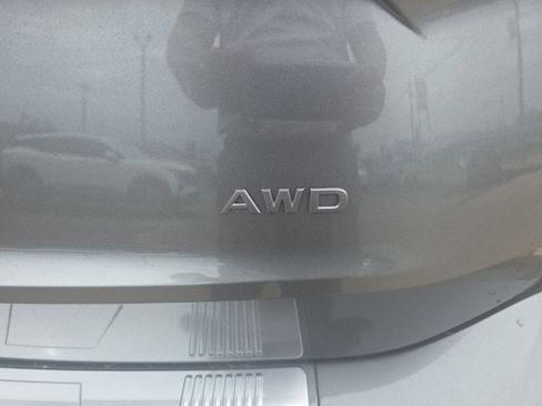 New 2025 Nissan Rogue SV image 6