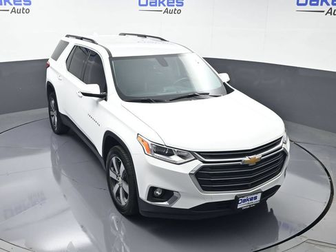 Used 2020 Chevrolet Traverse LT w/ LT Premium Package FWD image 48