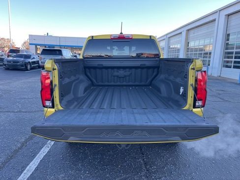 Used 2023 Chevrolet Colorado Z71 image 32