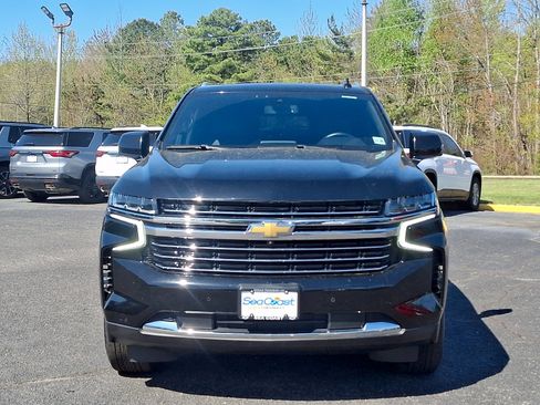 Certified 2022 Chevrolet Tahoe LT w/ LT Signature Package AWD/4WD image 2