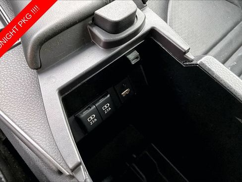 Used 2020 Toyota Avalon TRD FWD image 28