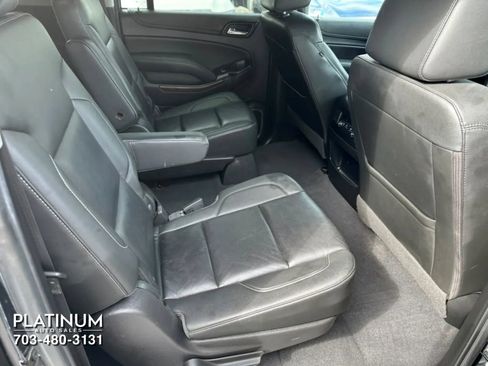 Used 2019 GMC Yukon XL SLT w/ HD Trailering Package AWD/4WD image 13