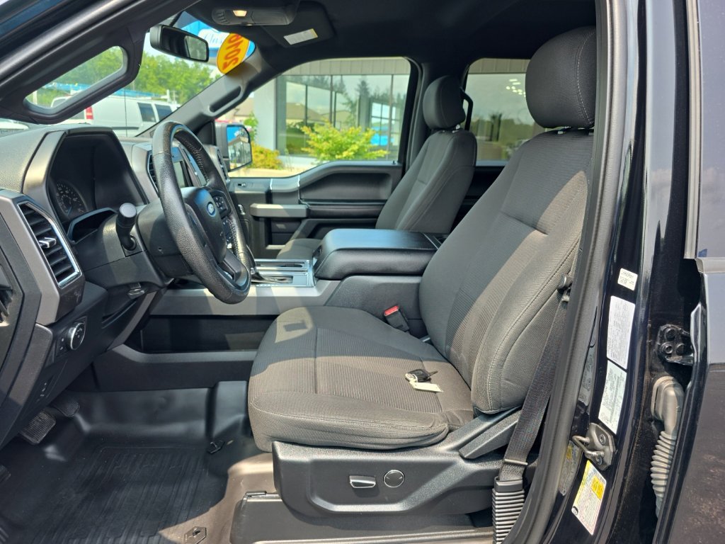 Used 2016 Ford F150 XLT w/ Equipment Group 301A Mid AWD/4WD image 24