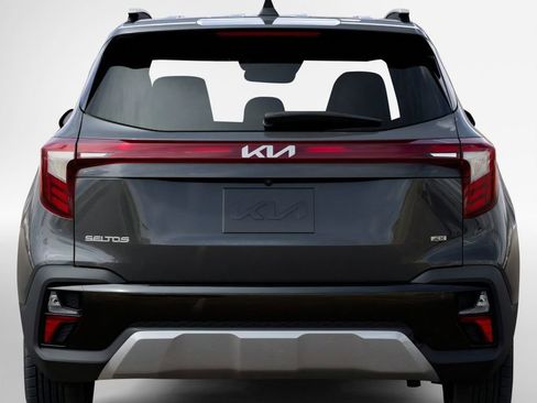 New 2026 Kia Seltos S image 13