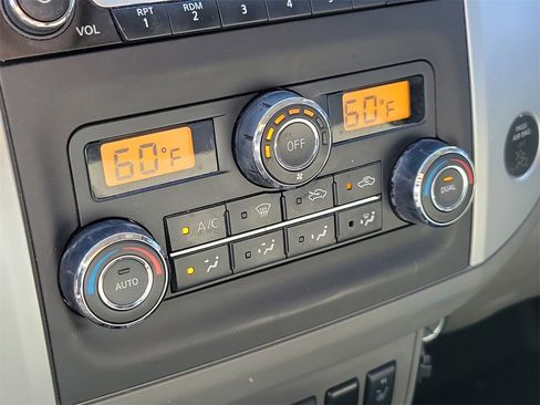 Used 2015 Nissan Frontier SV w/ SV Value Truck Package image 26