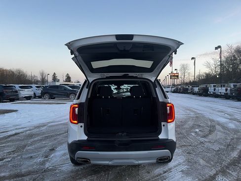 Certified 2023 GMC Acadia SLE image 15