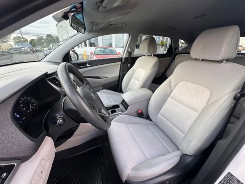 Used 2017 Hyundai Tucson SE image 11