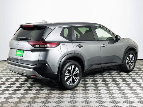 Used 2022 Nissan Rogue SV FWD image 8