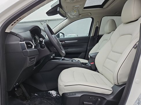 New 2025 MAZDA CX-5 AWD 2.5 S w/ Preferred Package image 11