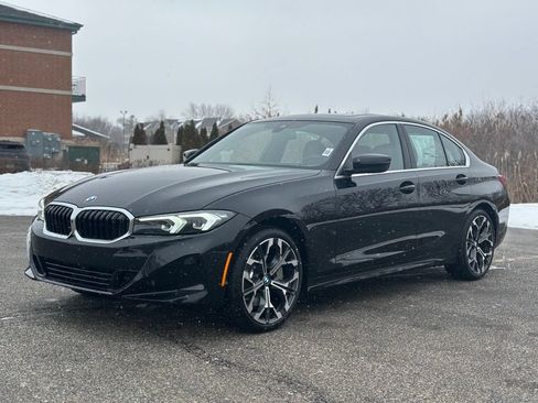New 2026 BMW 330i xDrive Sedan w/ Premium Package AWD/4WD image 3