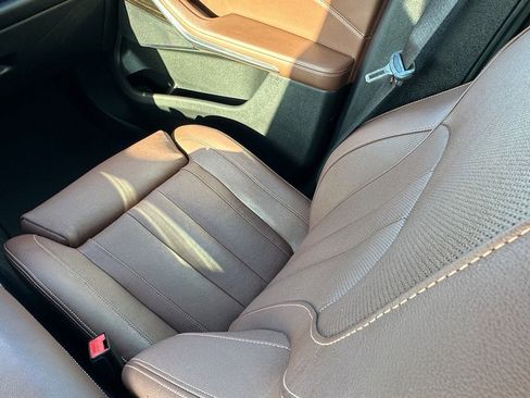 Used 2020 BMW X5 xDrive40i w/ Executive Package image 17