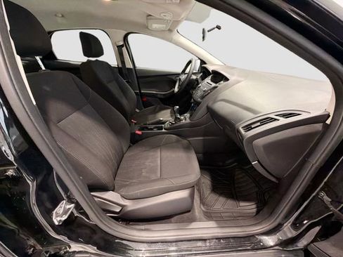 Used 2015 Ford Focus S image 22