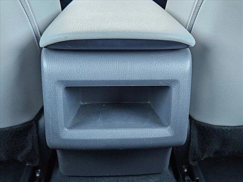 Used 2024 Toyota Camry SE image 16