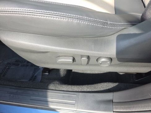 Used 2023 Subaru Forester Limited image 30