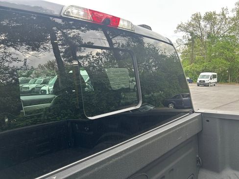 Used 2022 Ford F350 Lariat w/ Tremor Off-Road Package image 26