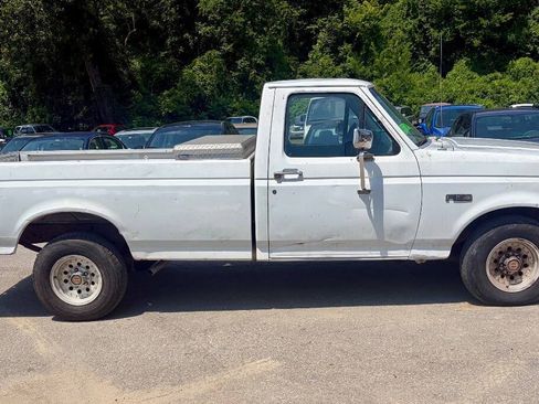 Used 1996 Ford F150 2WD Regular Cab image 5
