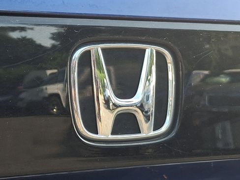 Used 2024 Honda Accord Sport image 29