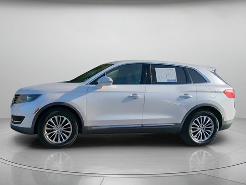 Used 2016 Lincoln MKX Select image 14