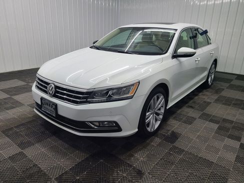Used 2018 Volkswagen Passat 2.0T SE image 7