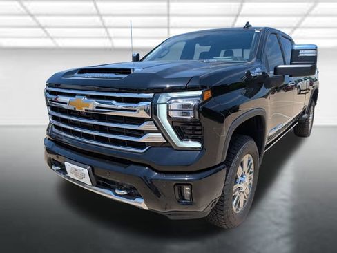 New 2026 Chevrolet Silverado 2500 High Country w/ High Country Premium Package AWD/4WD image 32